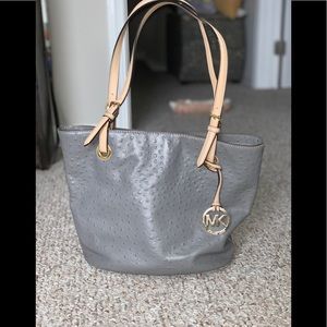 Gray Michael Kors shoulder bag